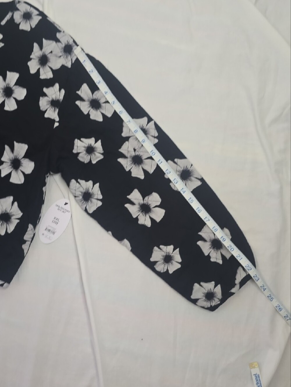 Scoop Black Quilted Puff Floral Button Jacket - White Flowers NwT Sz XXL - Picture 7 of 11